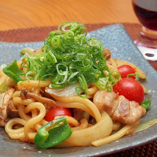 お肉ゴロゴロ醤油麹で焼きうどん